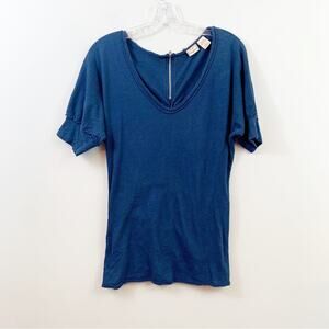 Daytrip V-Neck Zipper Detail Ruching Navy Short Sleeve Top